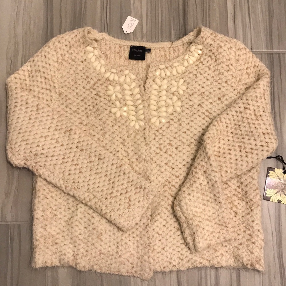 Cream sweater size L new